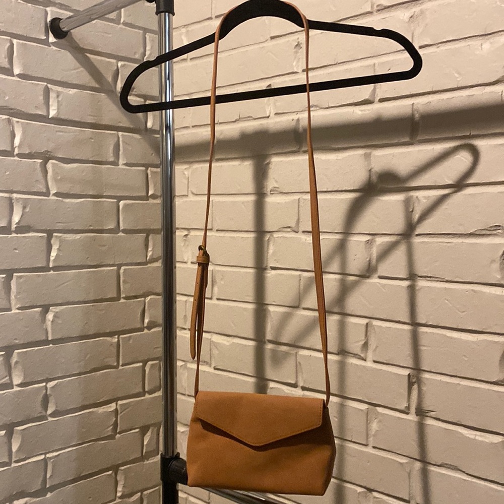 Universal Thread Crossbody Bag